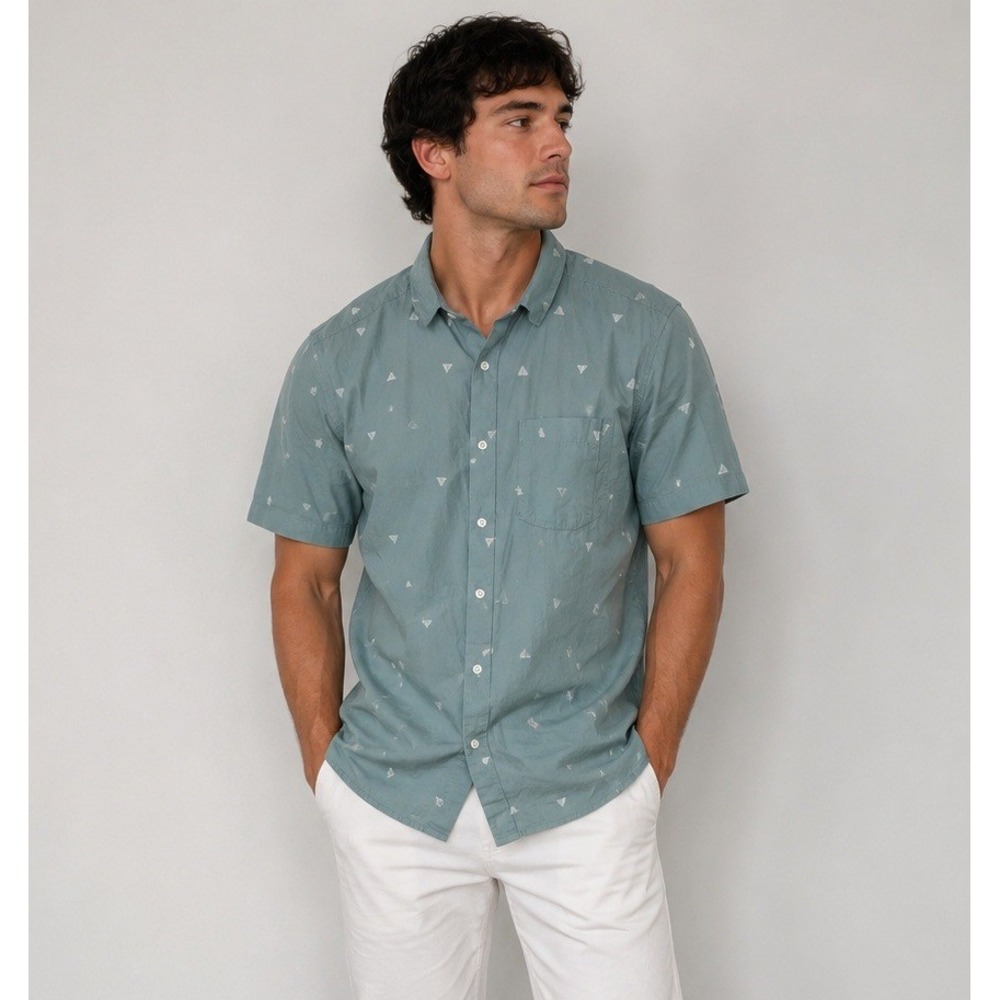 NEW The North Face Shirt Mens XXL Blue Hawaiian Printed Button Up Beach Island